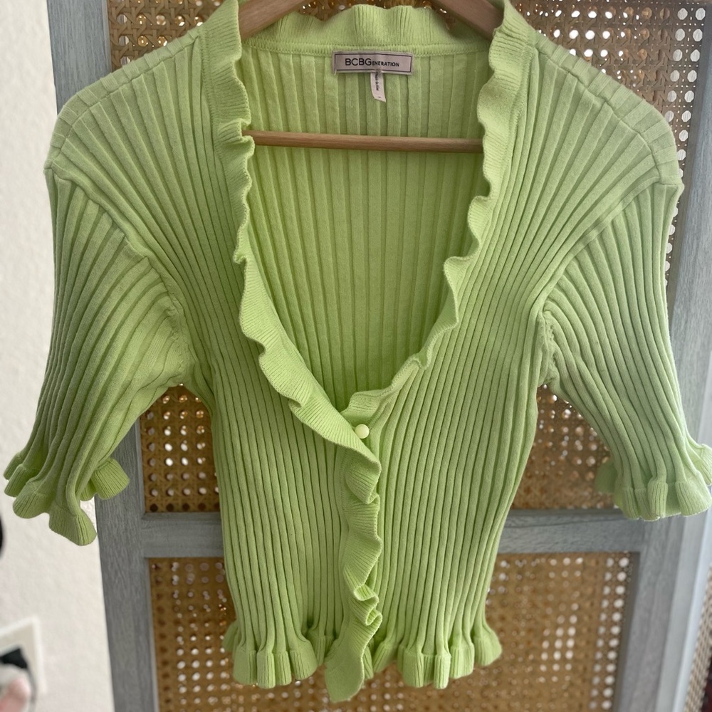 BCBG generation Light Green Ribbed Sweater